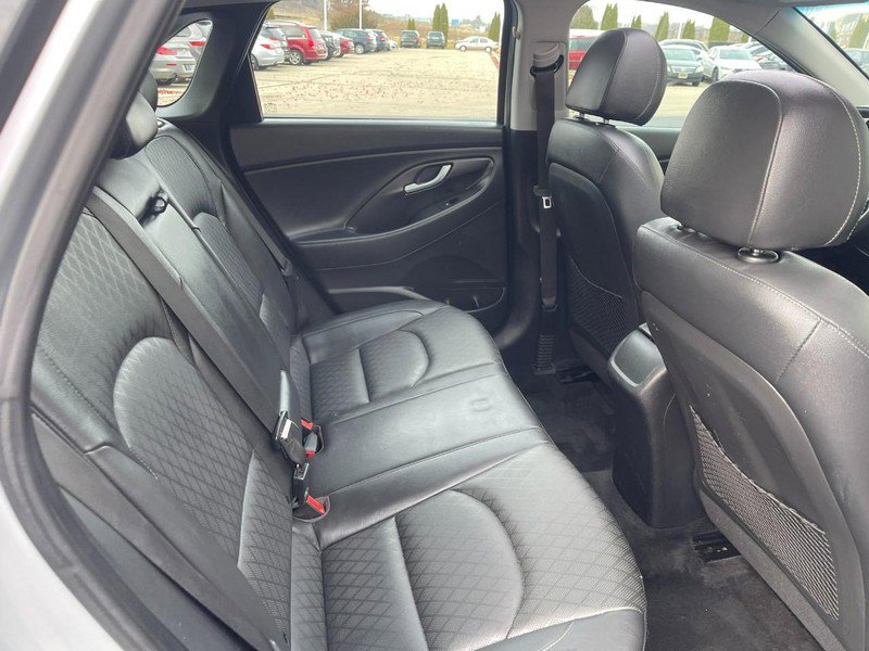 Used 2020 Hyundai Elantra GT w/ Style Package 02 image 12