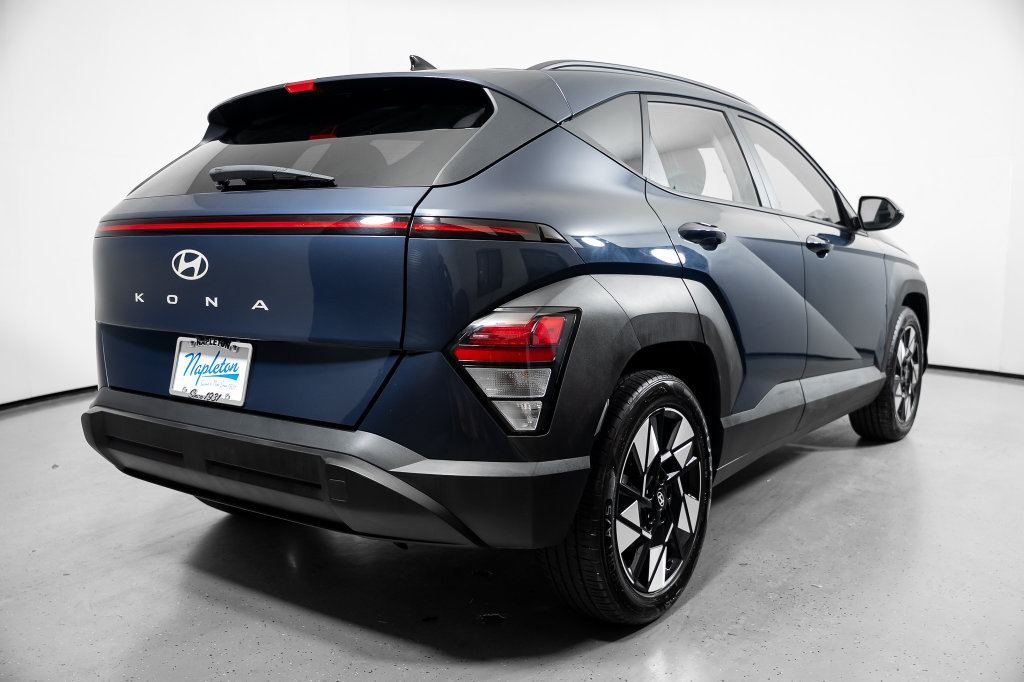 Certified 2025 Hyundai Kona SEL FWD image 9