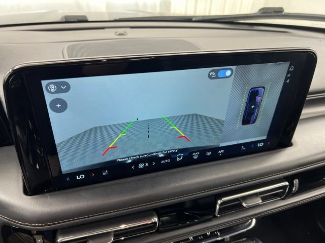 Certified 2025 Lincoln Aviator AWD image 18