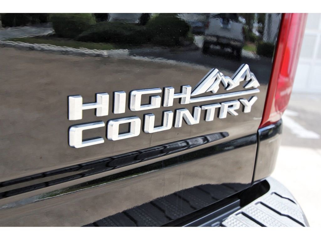 Used 2024 Chevrolet Silverado 2500 High Country w/ High Country Premium Package image 26