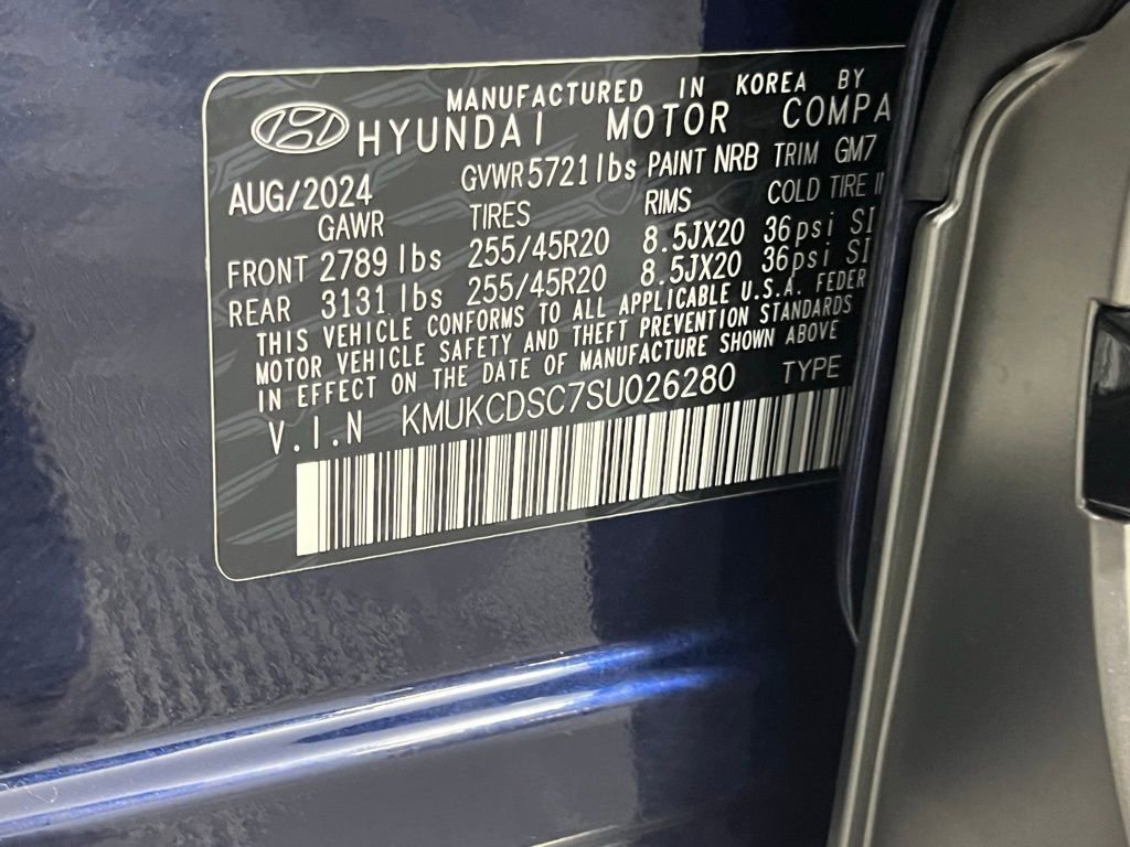 Used 2025 Genesis GV60 Advanced image 36