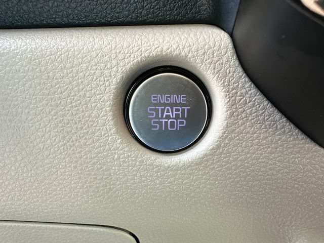 Used 2026 Kia Carnival EX FWD image 40