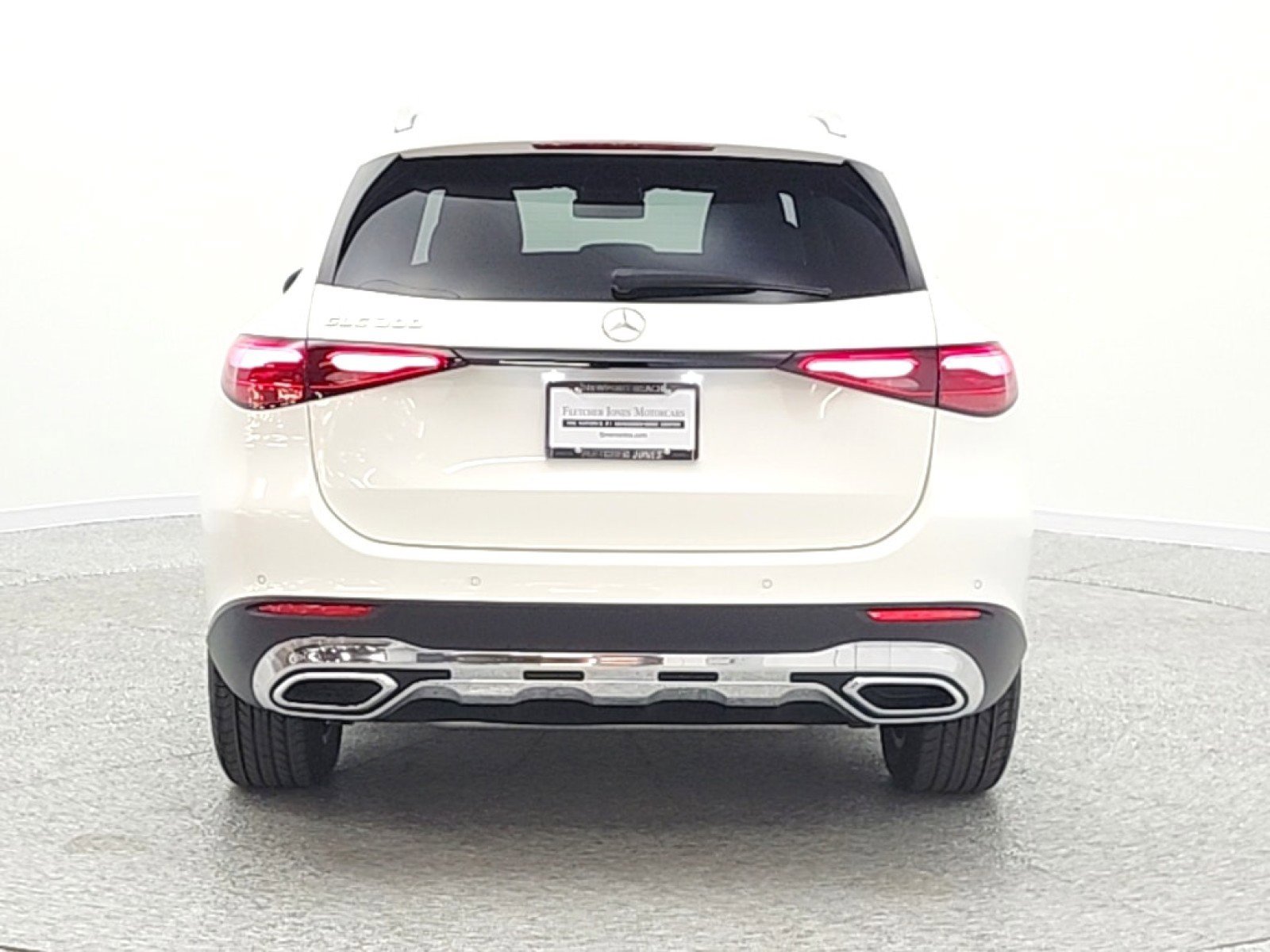 Certified 2025 Mercedes-Benz GLC 300 image 6