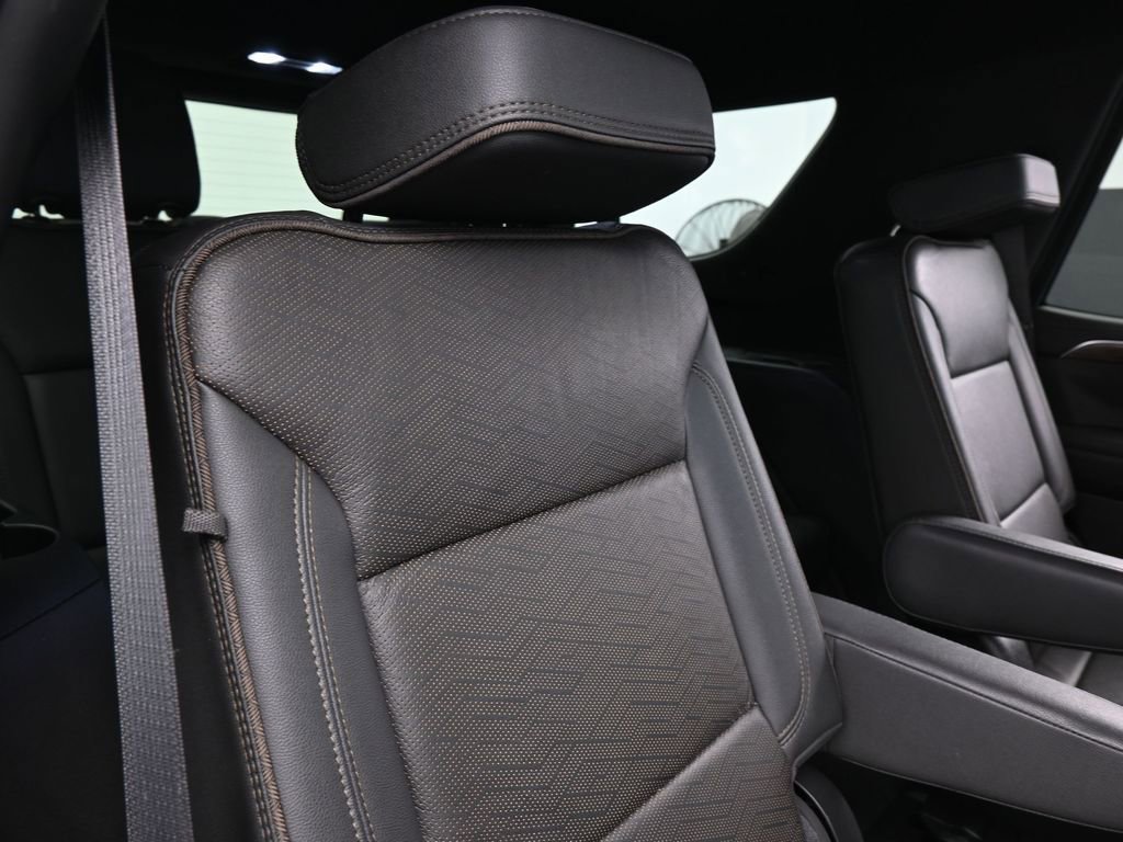 Used 2021 Chevrolet Tahoe High Country image 44