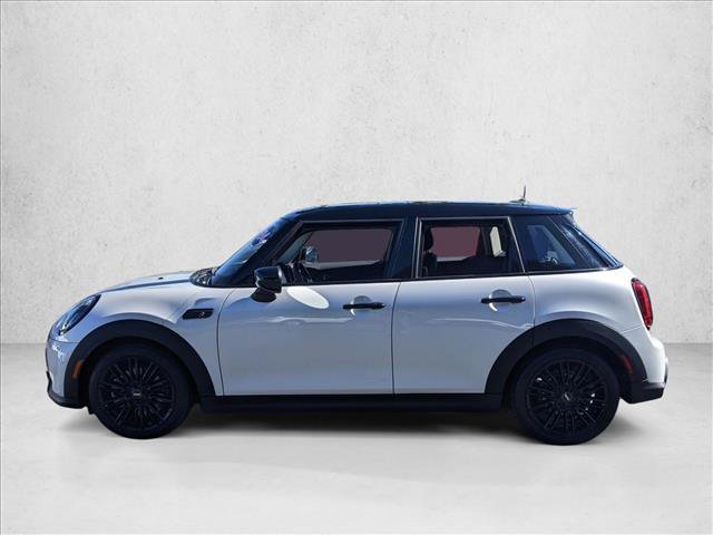 Used 2024 MINI Cooper S w/ Signature Upholstery Package FWD image 9