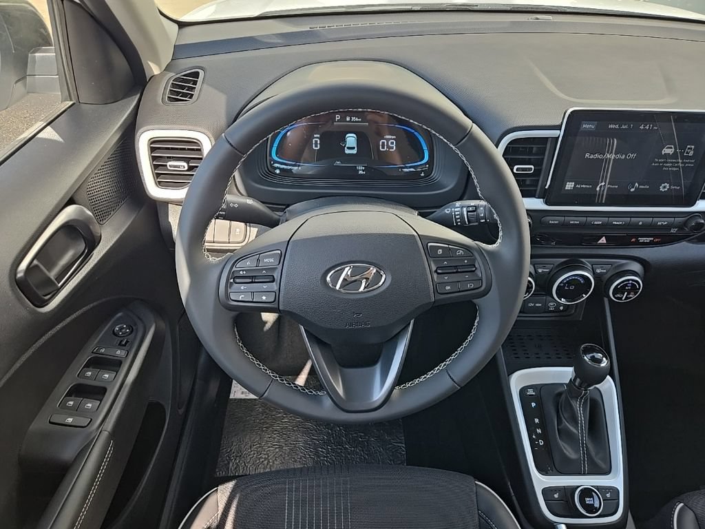 New 2026 Hyundai Venue SEL FWD image 30