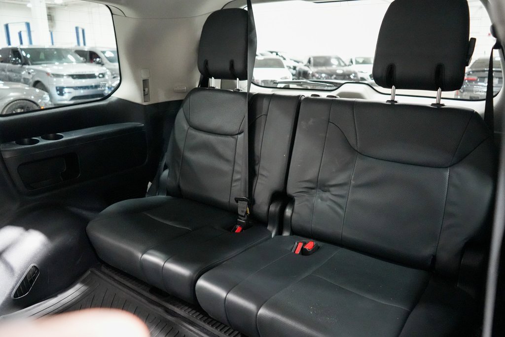 Used 2017 Lexus LX 570 4WD image 29