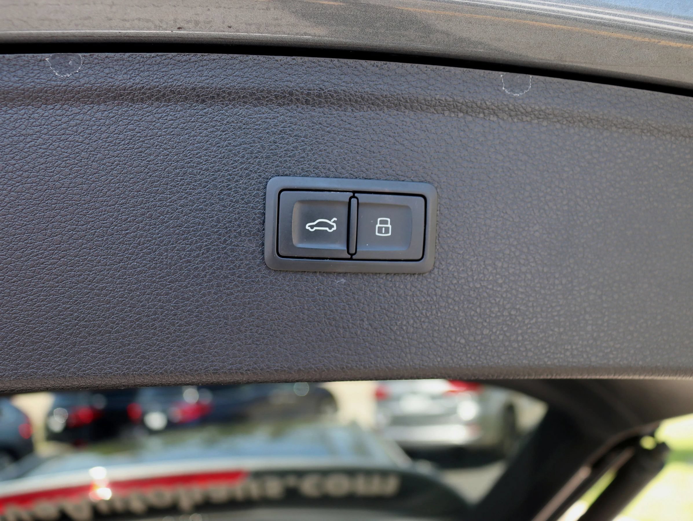 Used 2019 Audi Q5 2.0T Premium w/ Convenience Package AWD/4WD image 38