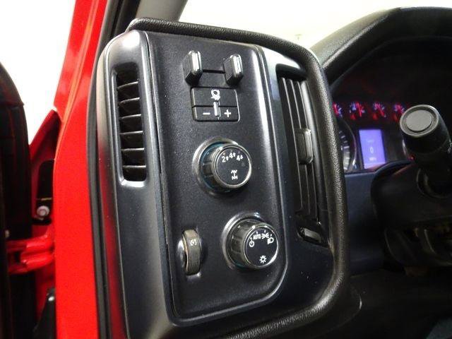 Used 2019 Chevrolet Silverado 2500 W/T image 24