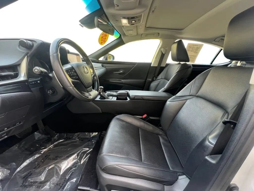 Used 2020 Lexus ES 350 w/ Premium Package FWD image 10