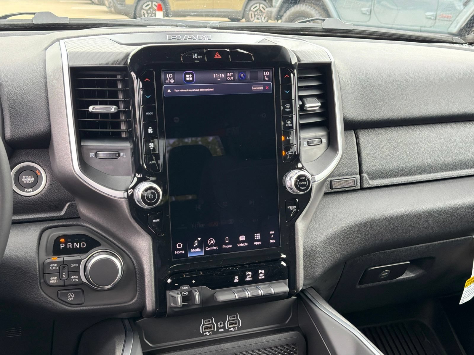 New 2027 RAM 1500 4x4 Crew Cab image 22