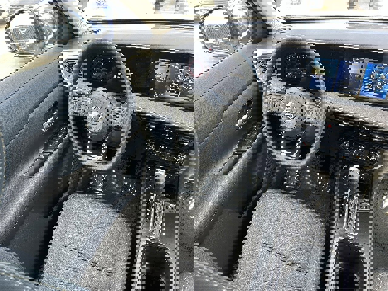 New 2026 Nissan Kicks SV image 15