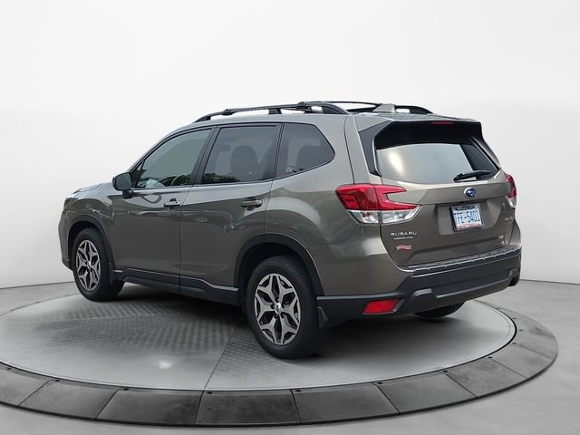 Used 2021 Subaru Forester Premium w/ Popular Package #1 AWD/4WD image 3