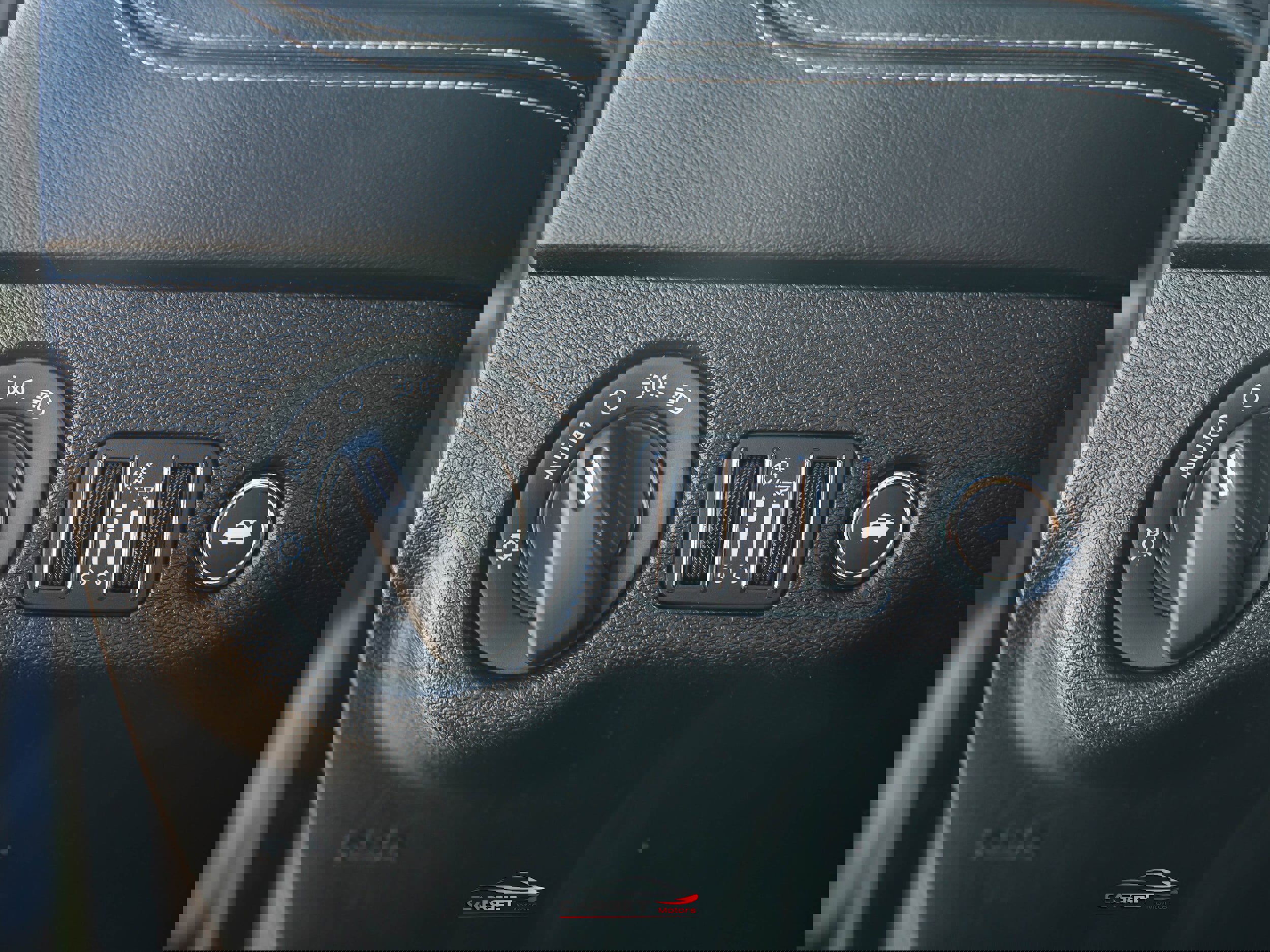 Used 2022 Dodge Charger SRT Hellcat w/ Harman/Kardon Audio Group image 35