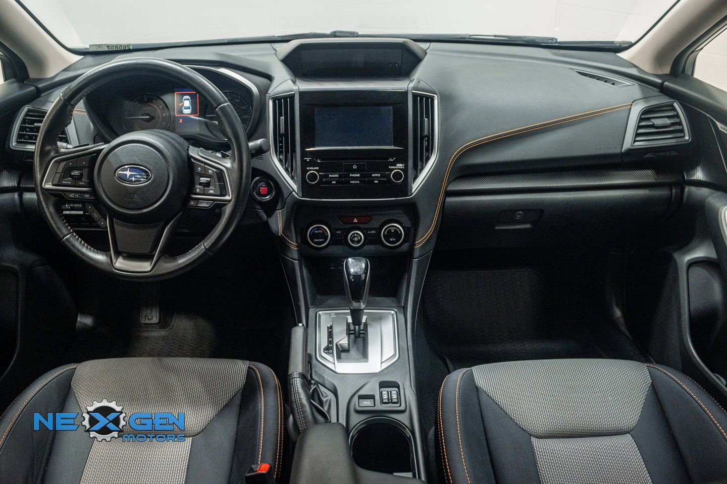 Used 2020 Subaru Crosstrek 2.0i Premium w/ Moonroof Package 2 AWD/4WD image 29