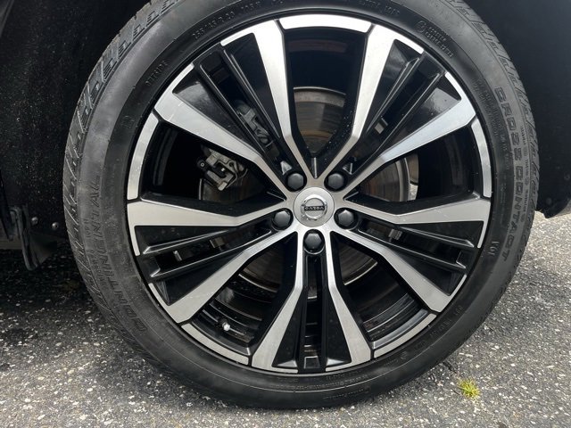 Certified 2023 Volvo XC60 T8 Ultimate image 17