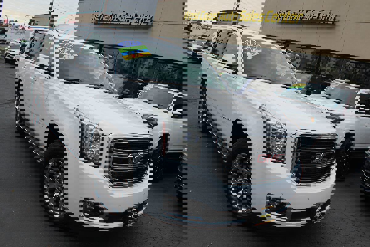 Used 2015 GMC Yukon SLT w/ Open Road Package image 42