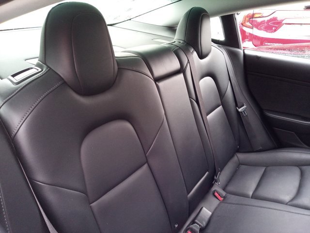 Used 2018 Tesla Model 3 Long Range image 13