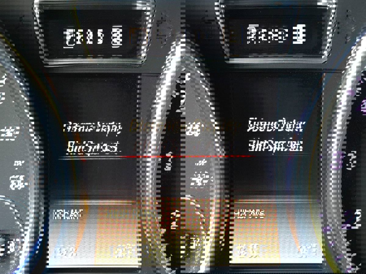 Used 2015 Mercedes-Benz G 550 image 33