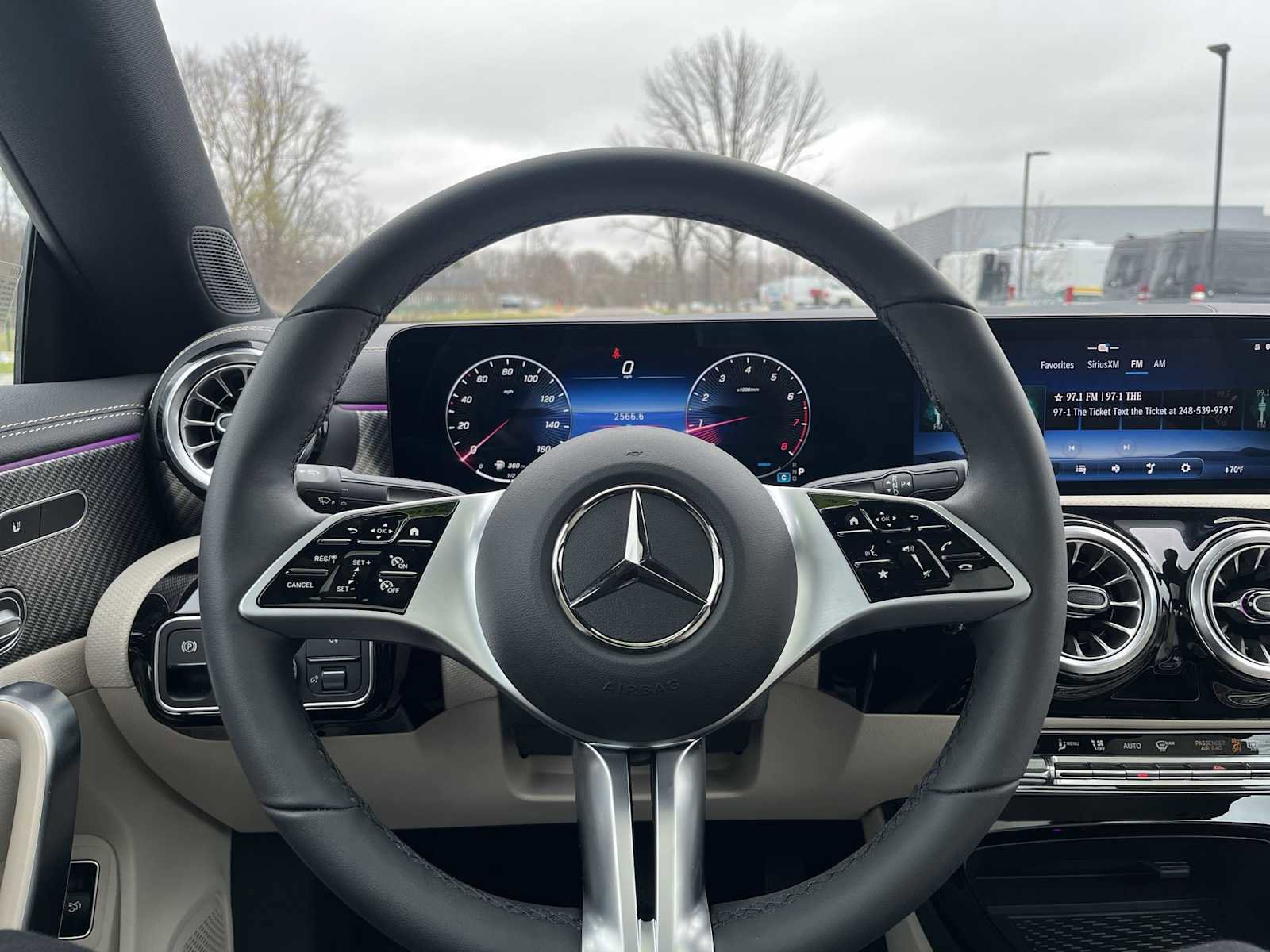 Used 2025 Mercedes-Benz CLA 250 4MATIC image 37