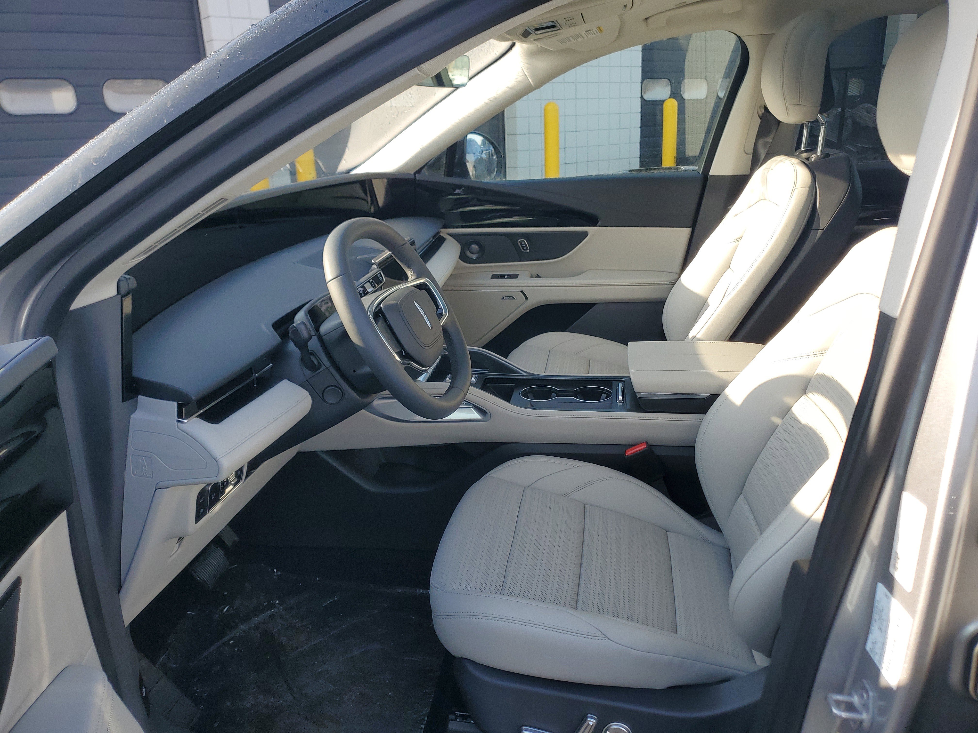 New 2026 Lincoln Nautilus Reserve image 11