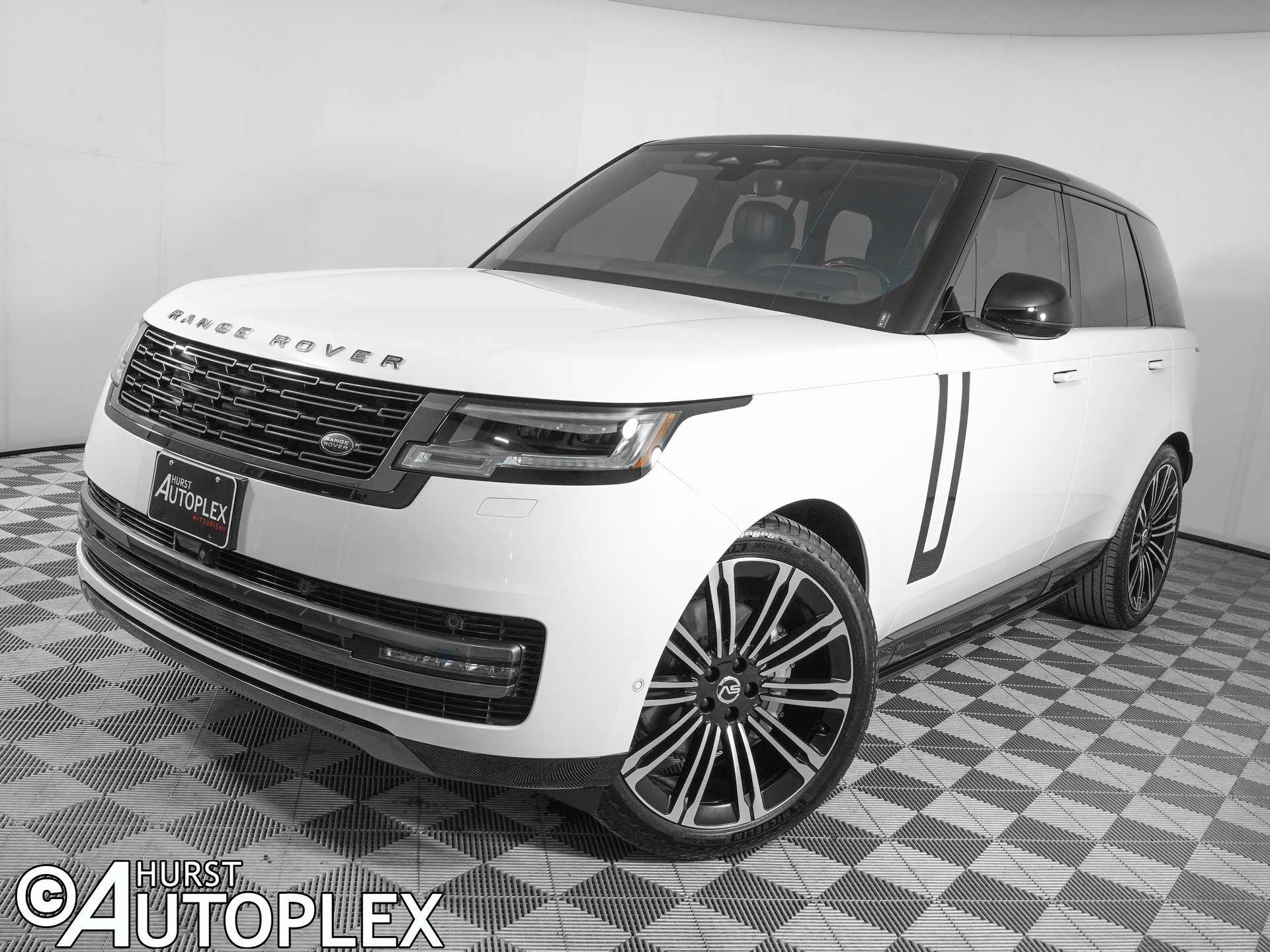 Used 2023 Land Rover Range Rover SE