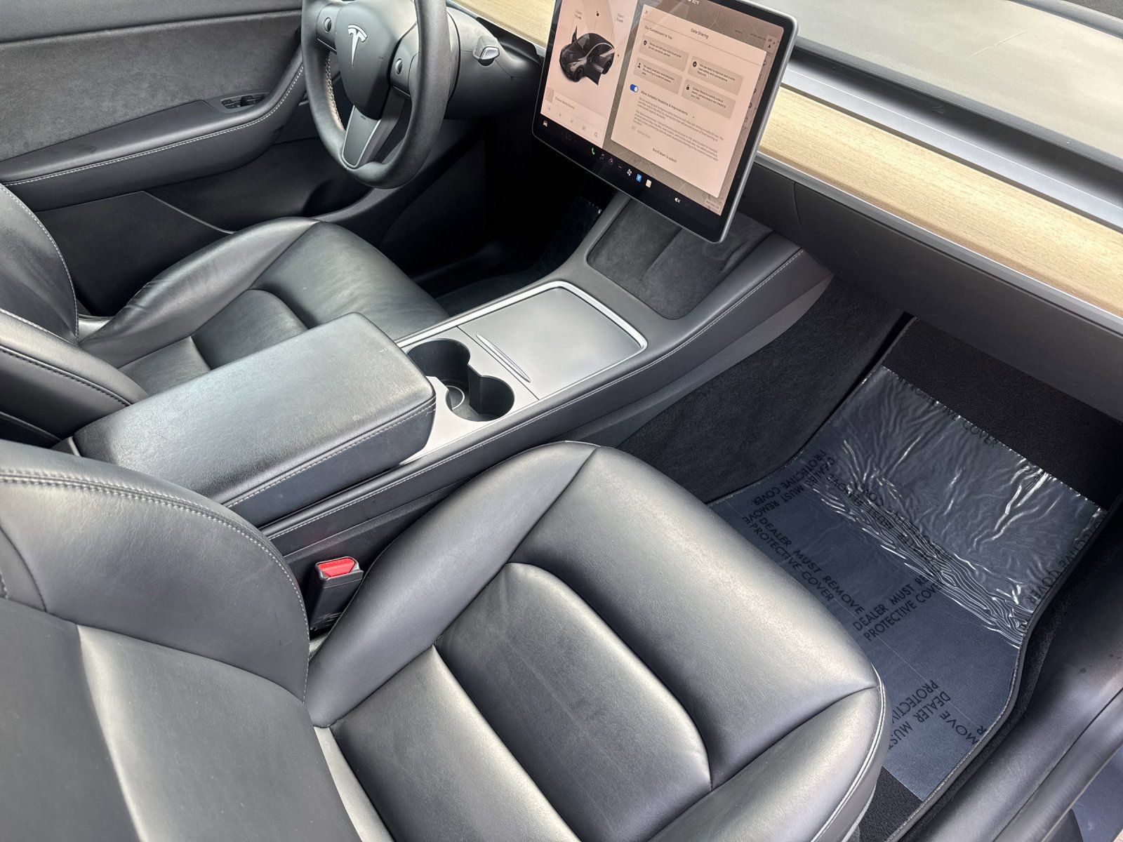 Used 2022 Tesla Model Y Performance image 16