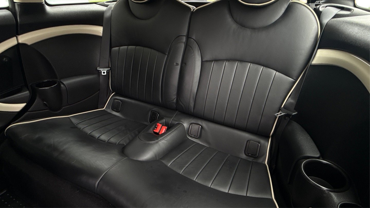 Used 2014 MINI Cooper Clubman S FWD image 20