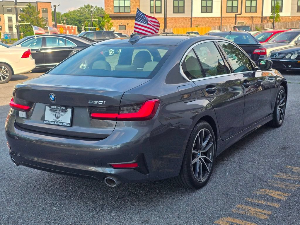 Used 2021 BMW 330i Sedan w/ Convenience Package RWD image 4