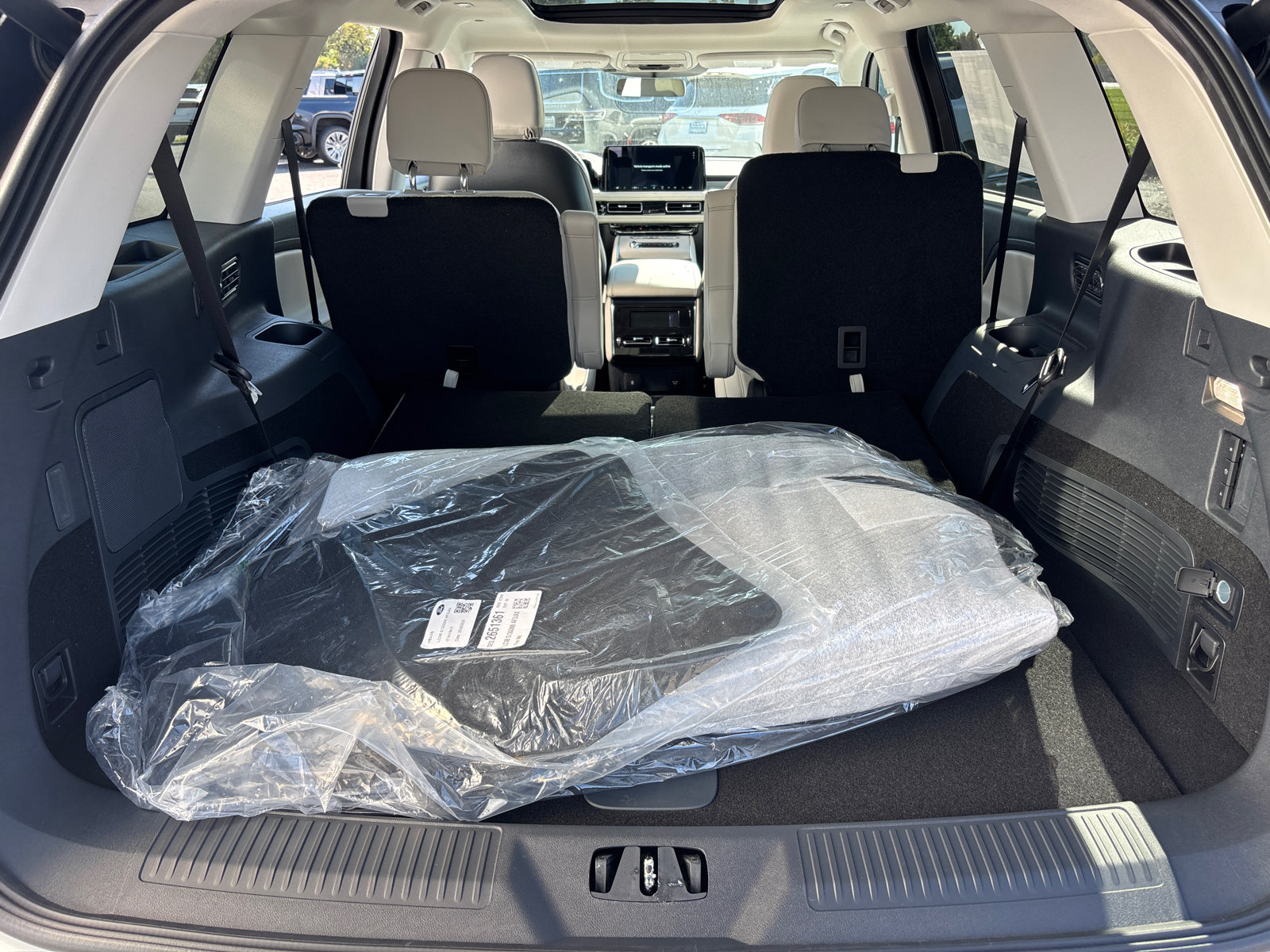 New 2027 Lincoln Aviator Reserve AWD/4WD image 9