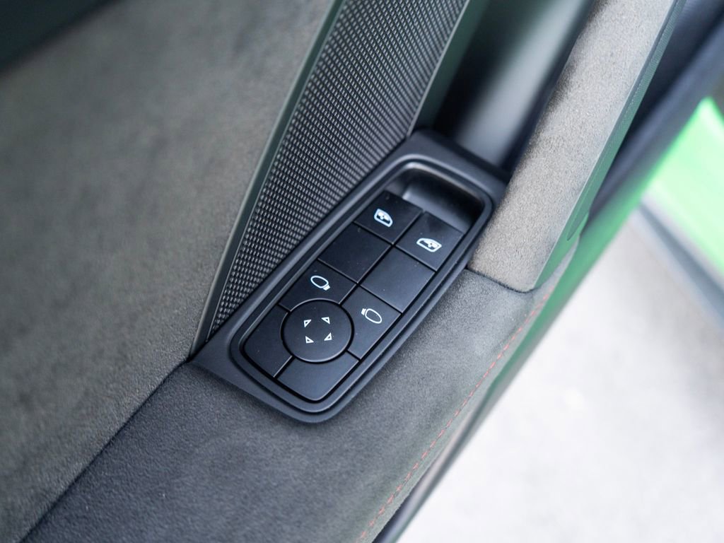 Certified 2022 Porsche 911 GT3 image 31