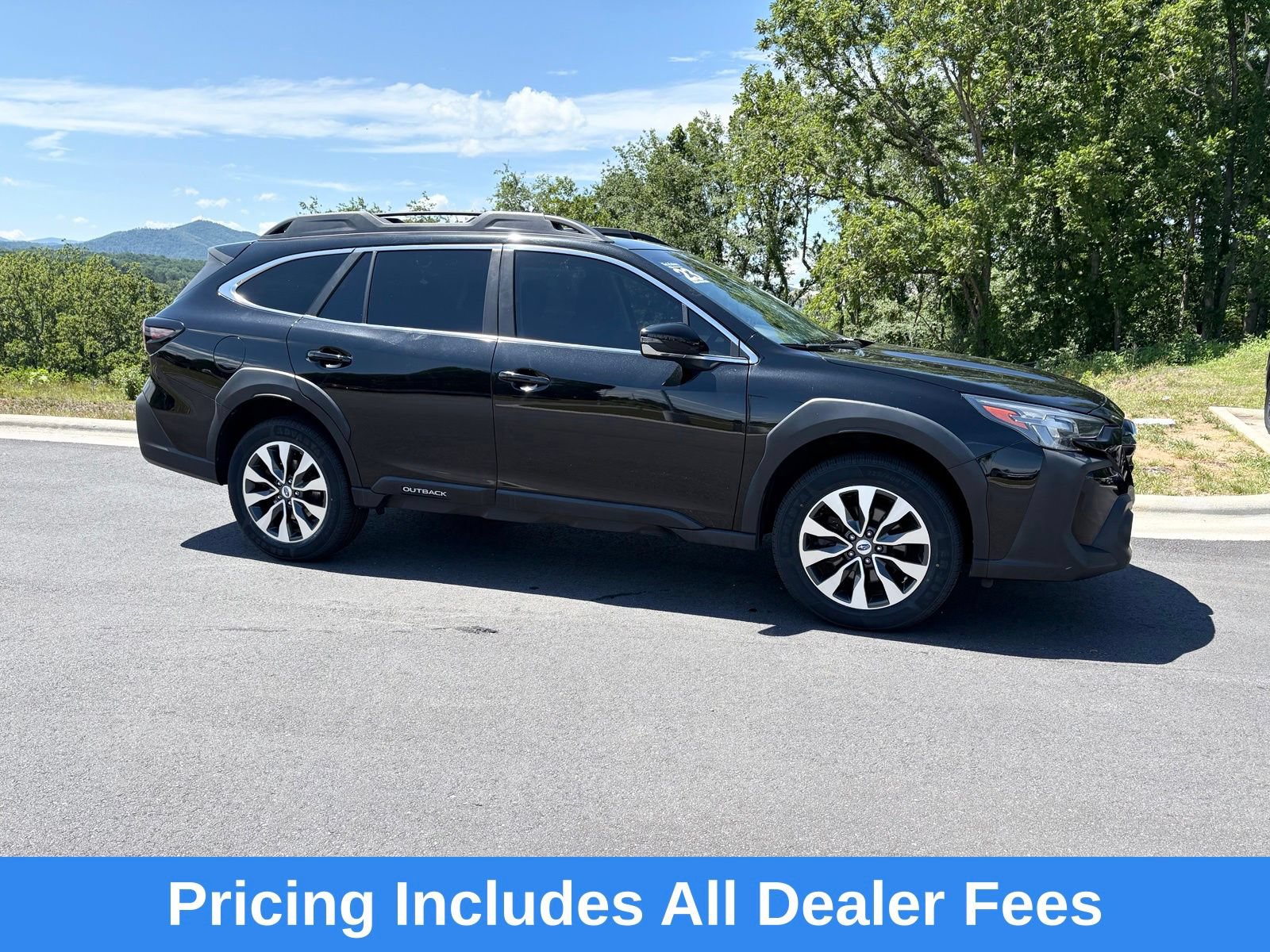 Used 2023 Subaru Outback Limited XT AWD/4WD image 7