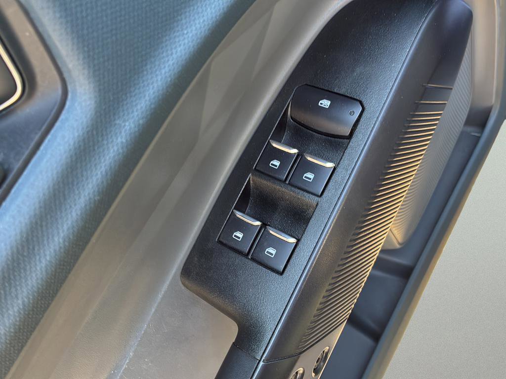 Used 2023 Ford Maverick XL FWD image 27