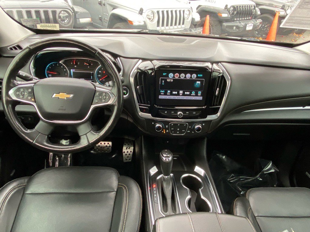 Used 2019 Chevrolet Traverse Premier w/ Redline Edition image 12