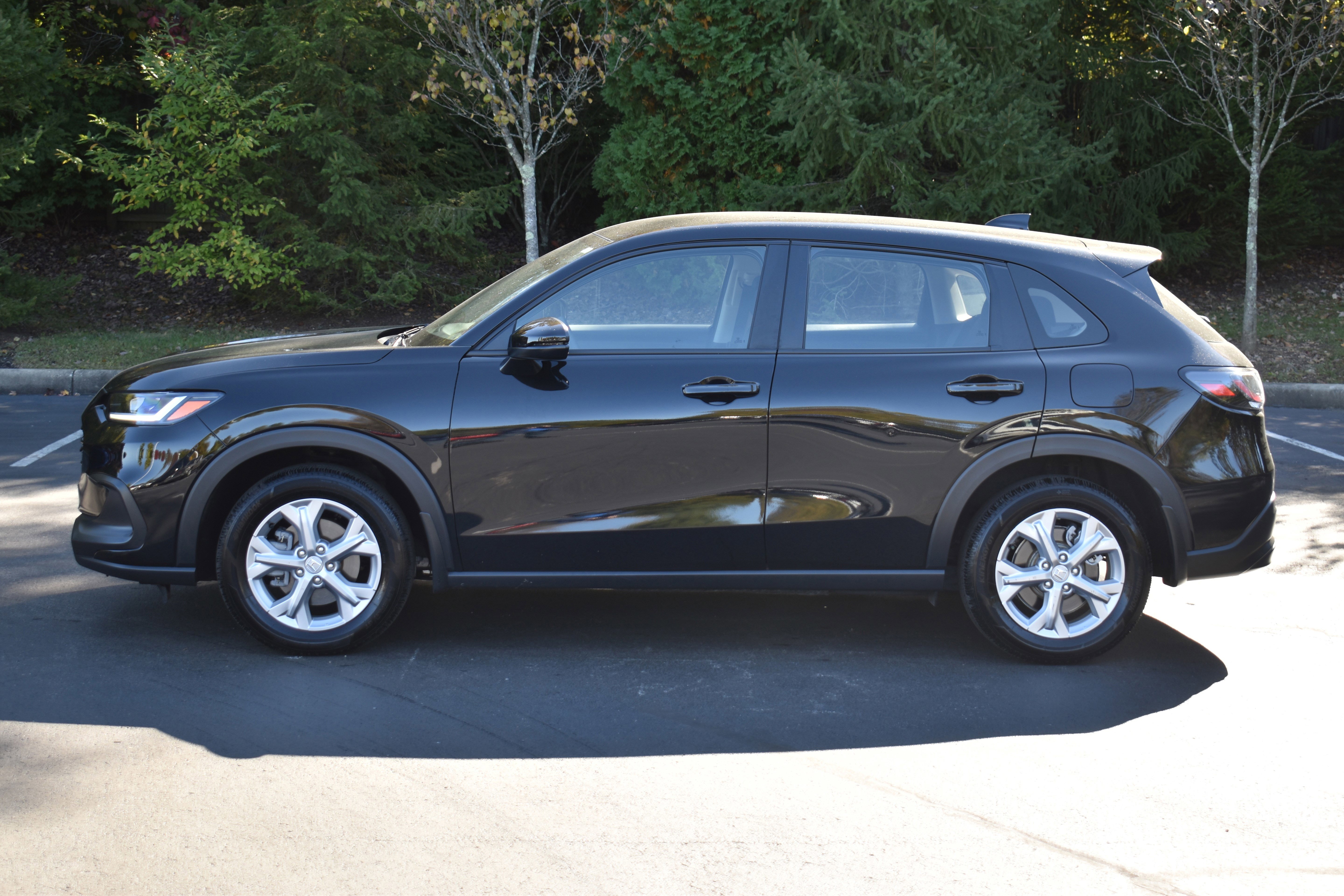 Certified 2024 Honda HR-V LX image 27