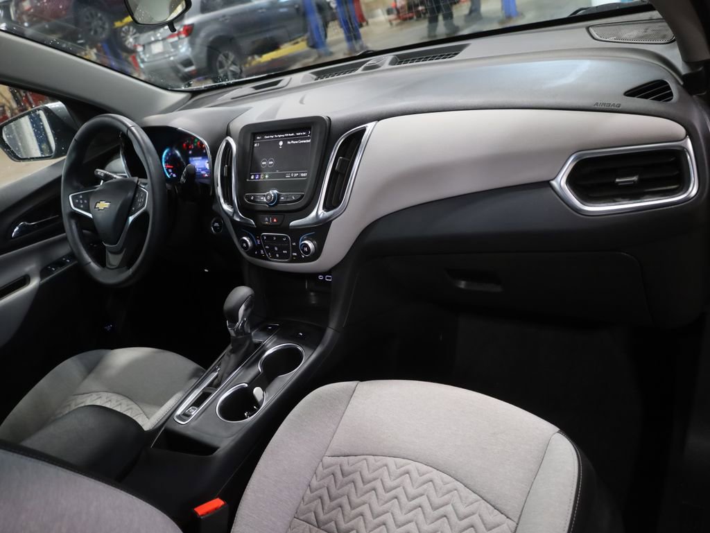 Used 2023 Chevrolet Equinox LT w/ Driver Convenience Package image 13