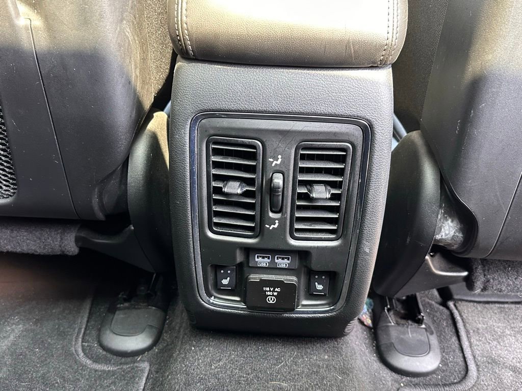 Used 2021 Jeep Grand Cherokee Limited w/ Luxury Group II image 20