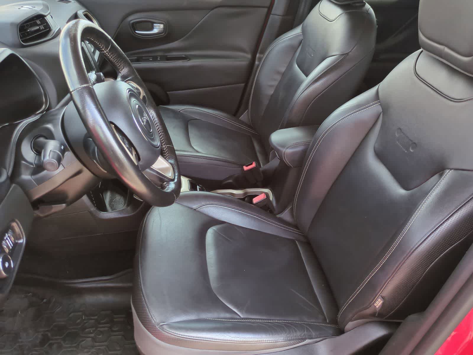 Used 2015 Jeep Renegade Limited FWD image 16