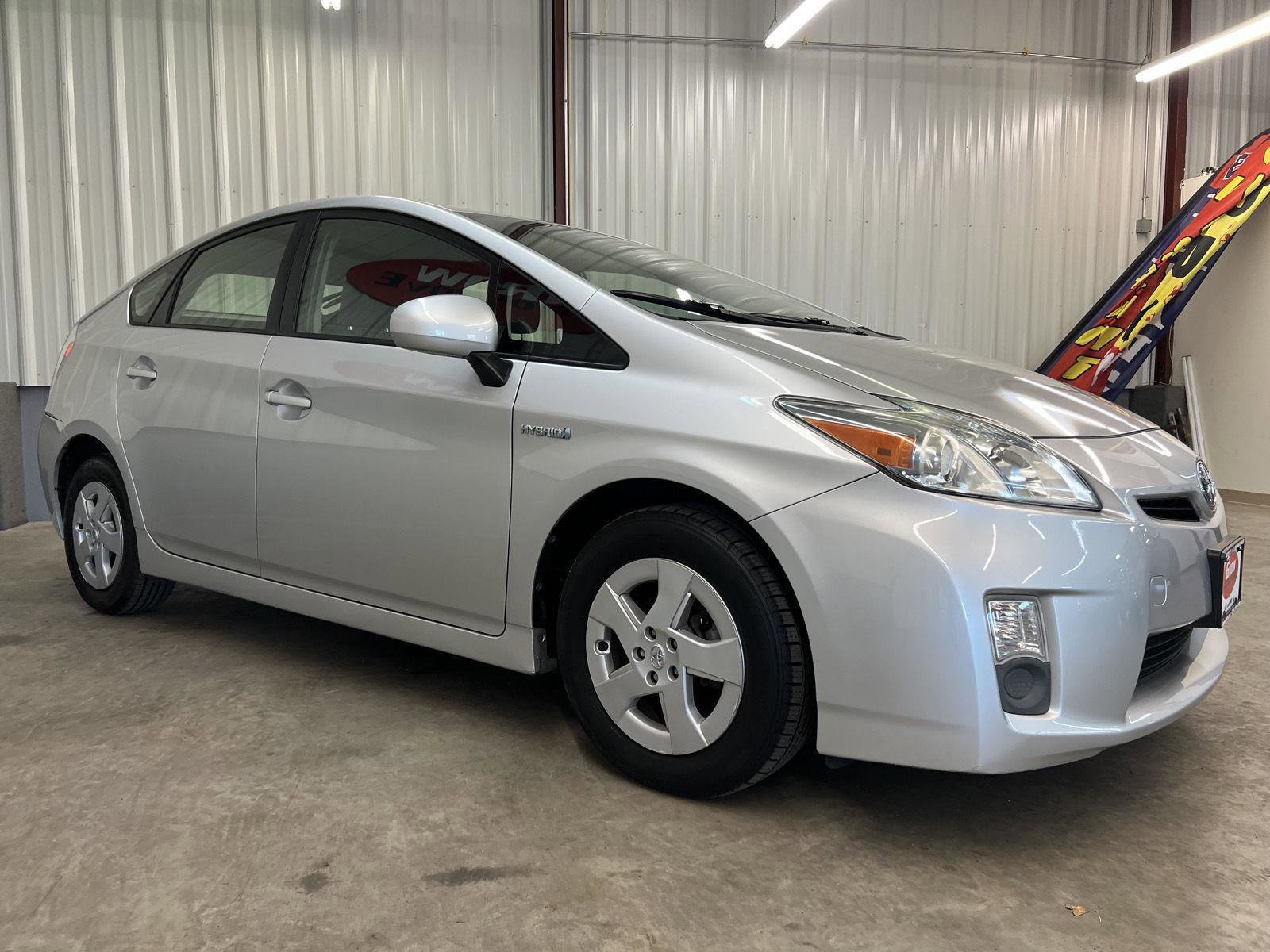 Used 2010 Toyota Prius Five image 9