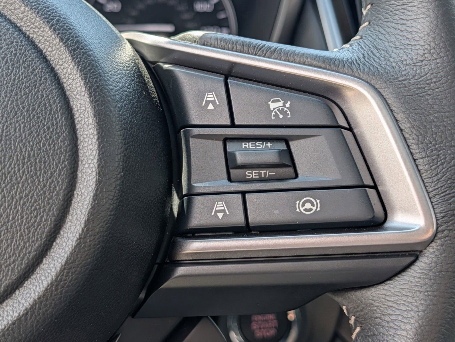 Used 2025 Subaru Legacy Limited AWD/4WD image 30