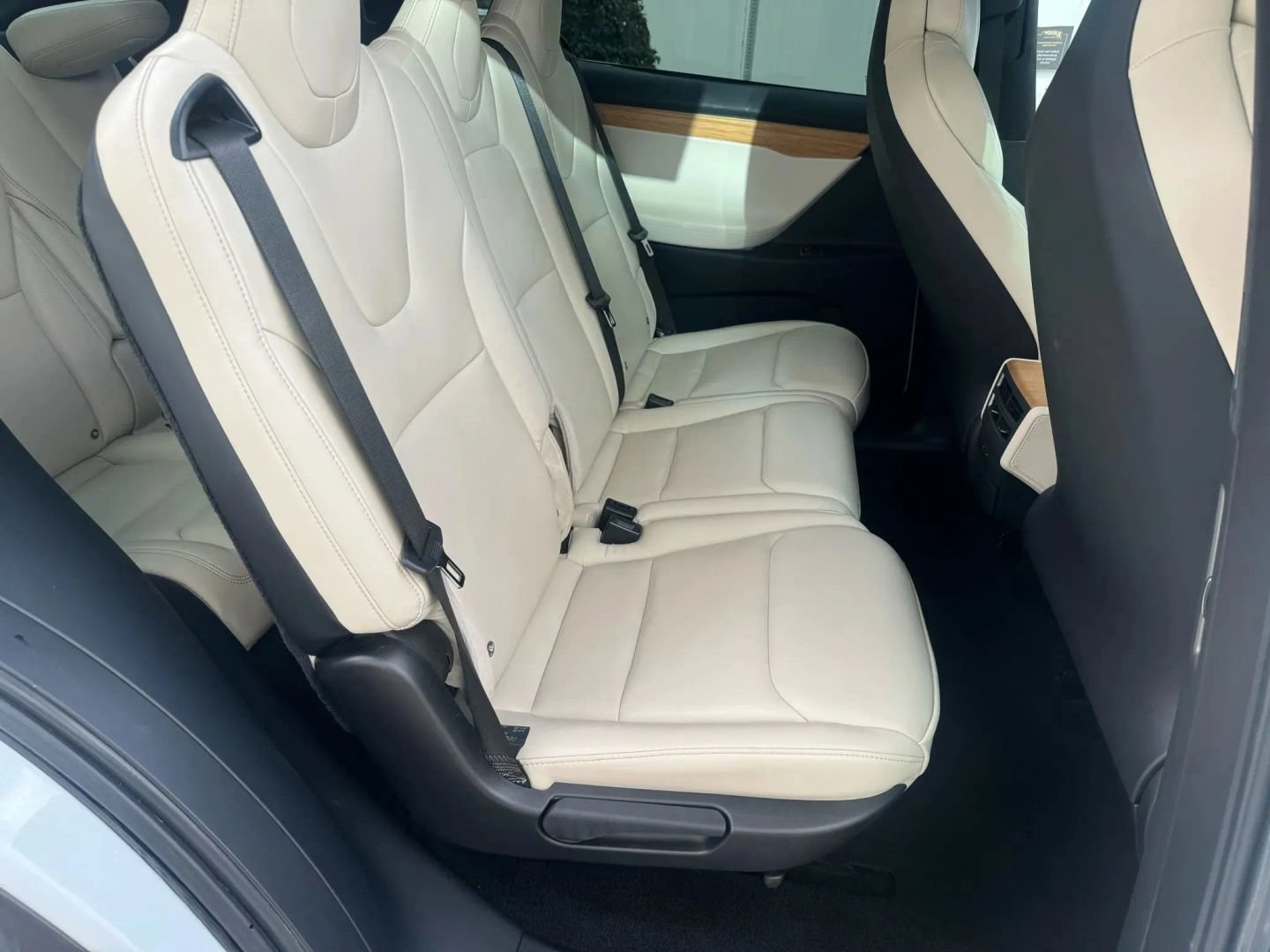 Used 2019 Tesla Model X Long Range AWD/4WD image 14