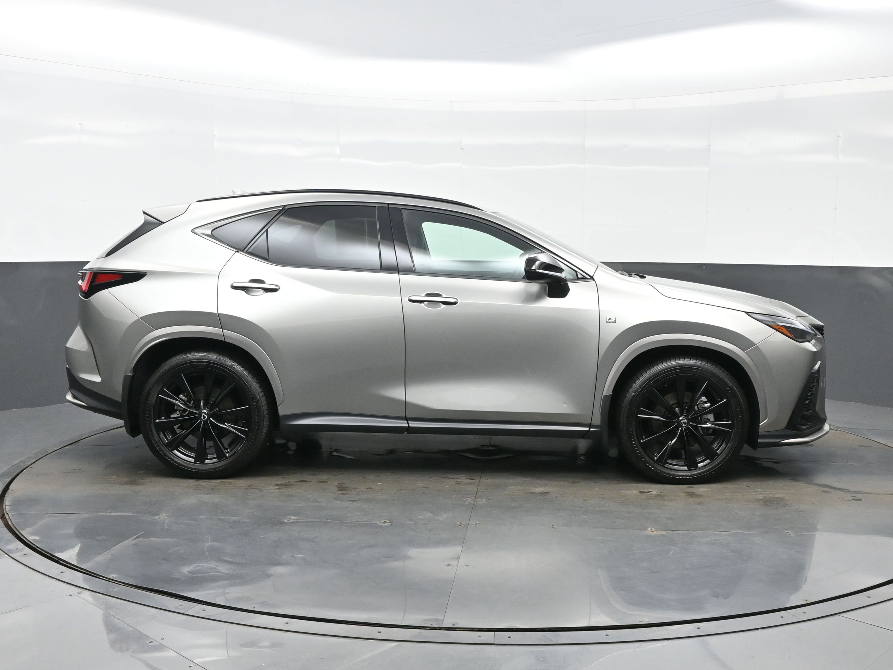 Used 2024 Lexus NX 350 F Sport image 7