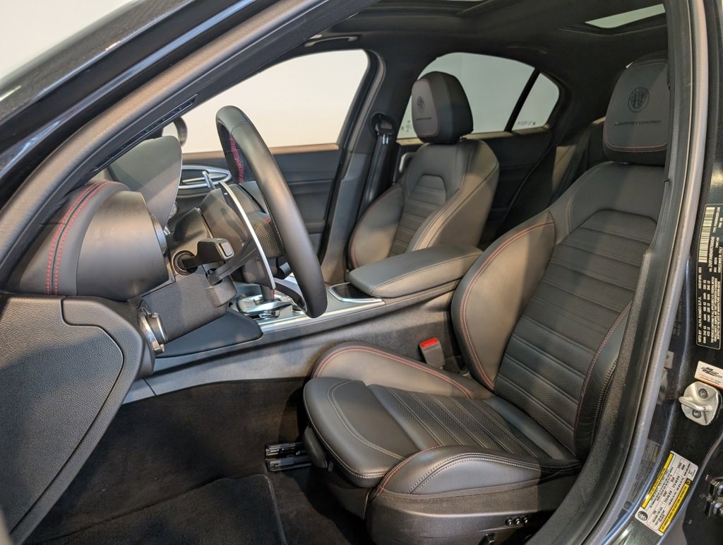 Used 2024 Alfa Romeo Giulia Ti image 13