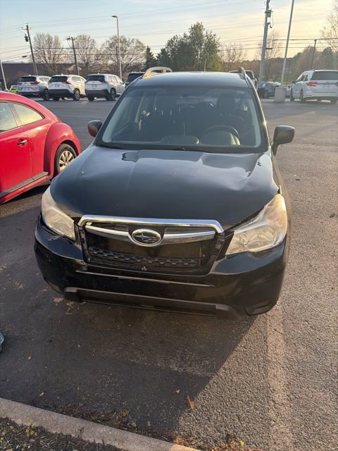 Used 2015 Subaru Forester 2.5i w/ Alloy Wheel Package image 2