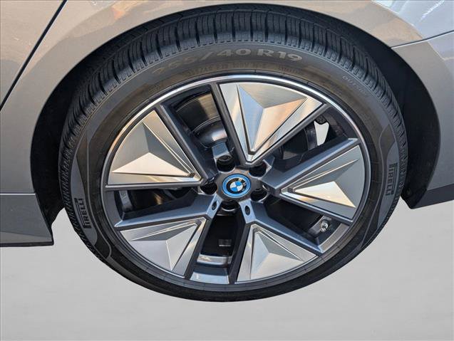 Used 2023 BMW i4 eDrive40 w/ Premium Package RWD image 28