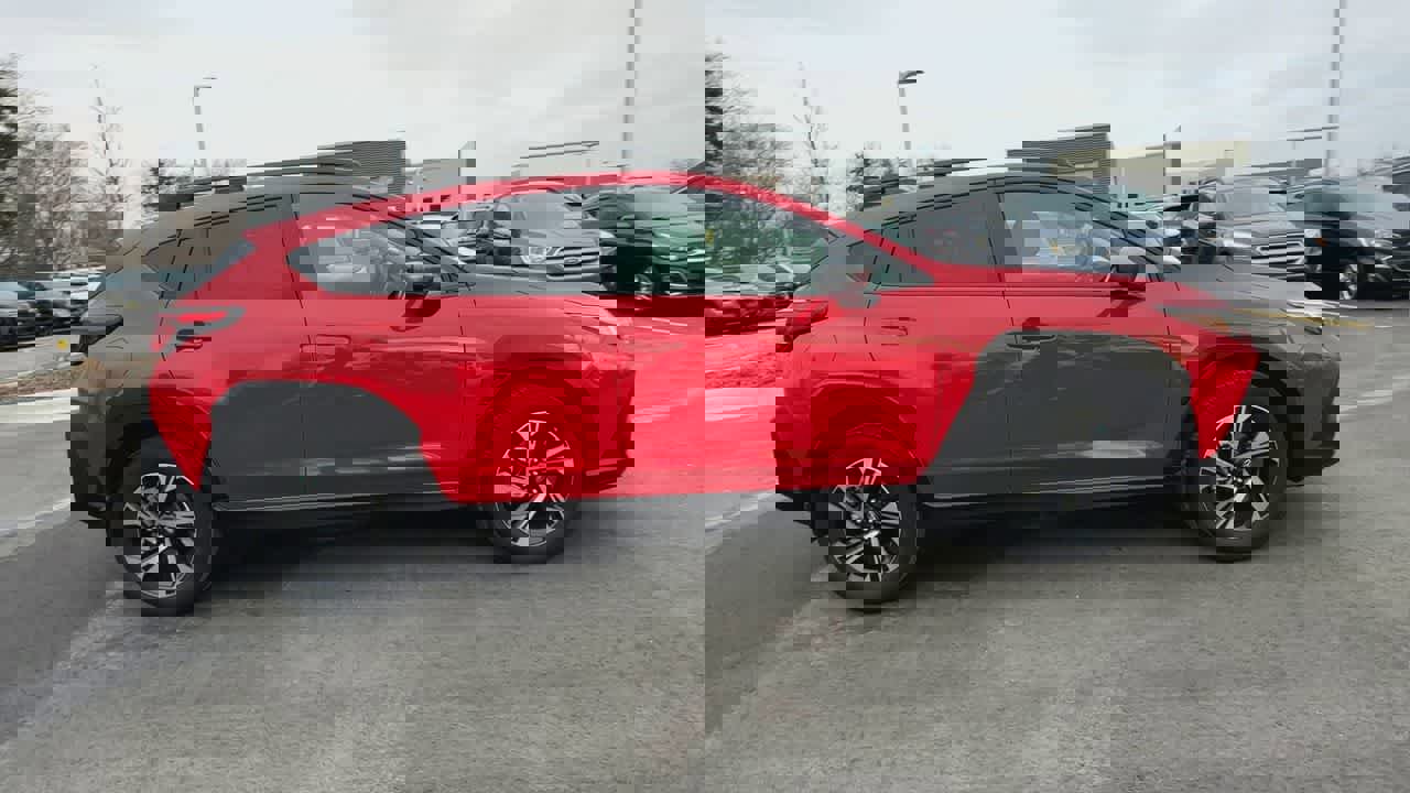 Certified 2024 Subaru Crosstrek 2.0i Premium image 9