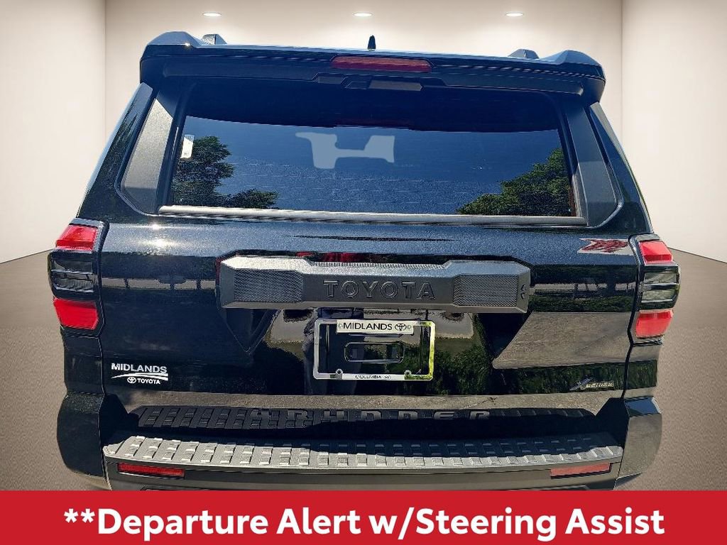 Used 2025 Toyota 4Runner SR5 AWD/4WD image 6