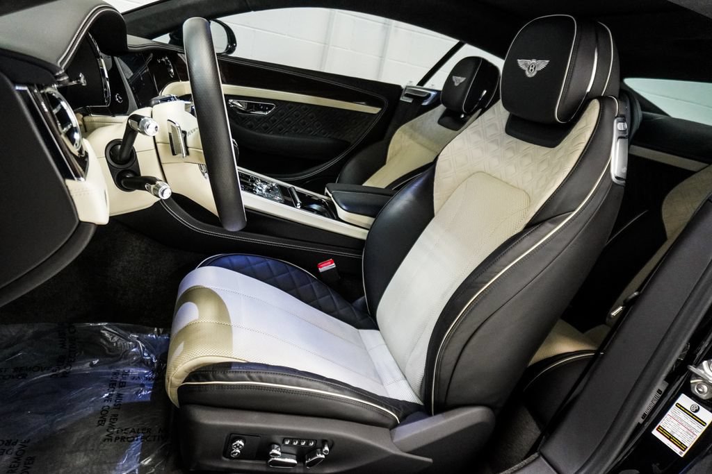 Used 2021 Bentley Continental GT AWD/4WD image 7
