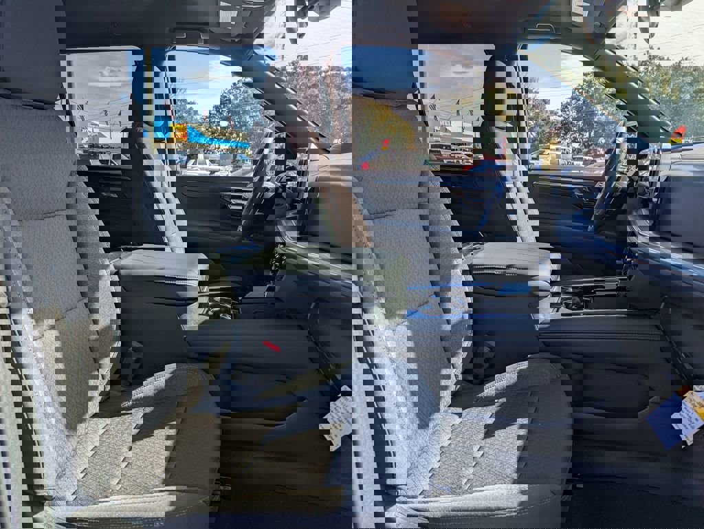 New 2026 Chevrolet Suburban LS image 30