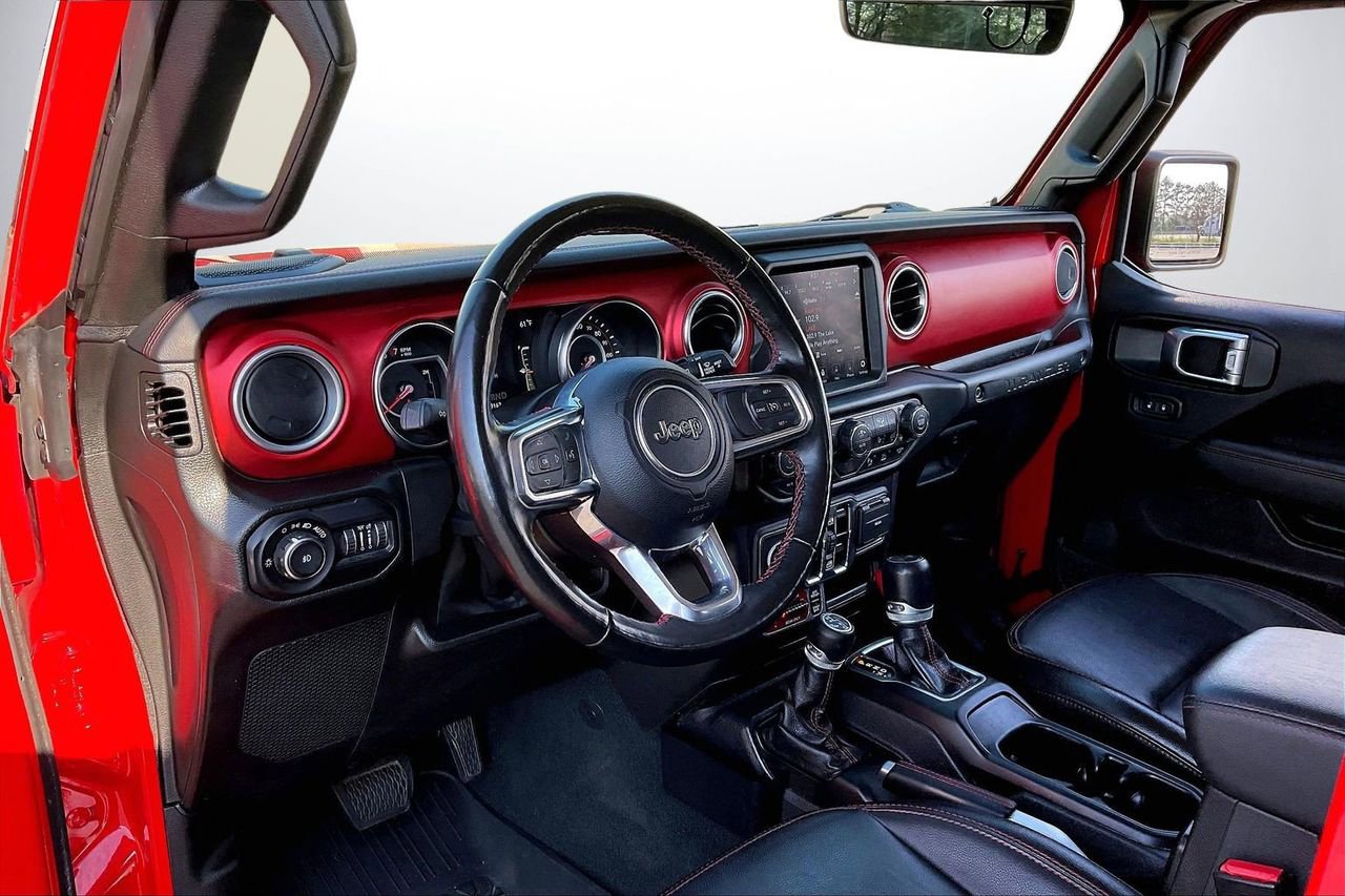 Certified 2022 Jeep Wrangler Unlimited Rubicon w/ Cold Weather Group image 20